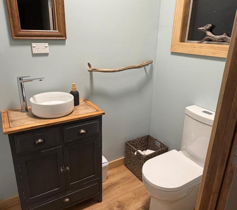 Photo of Bathroom in Tataraimaka