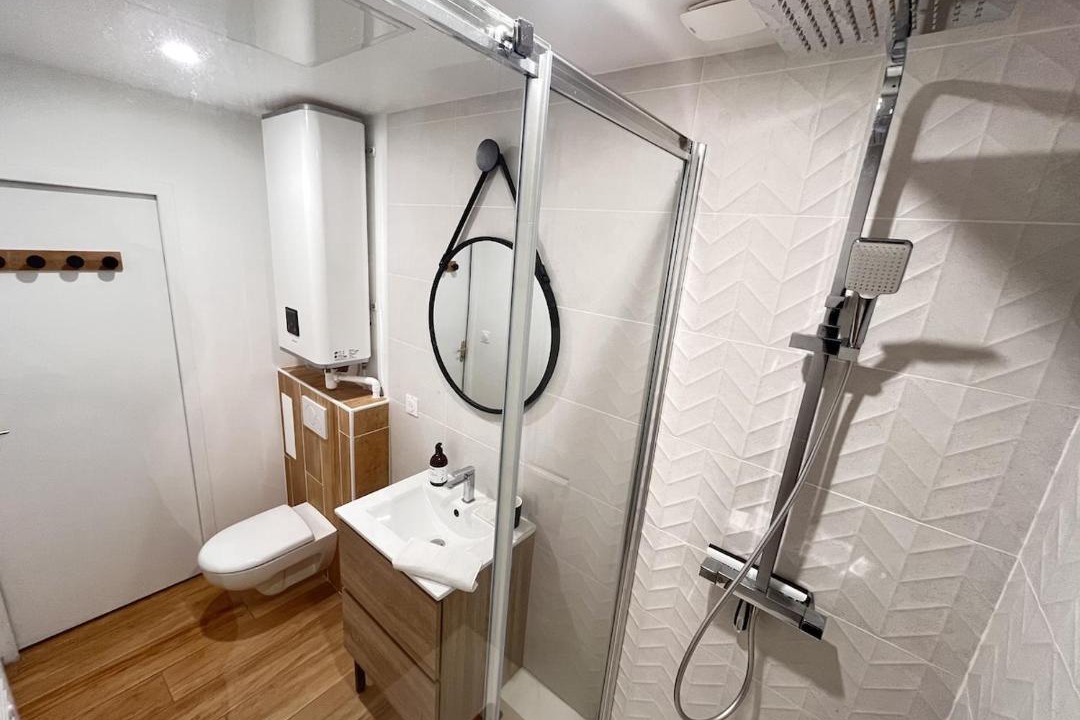 Photo of Bathroom in Reims