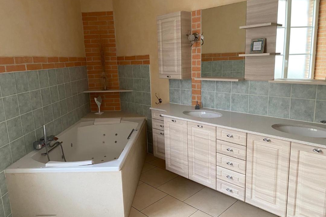 Photo of Others in Senonches