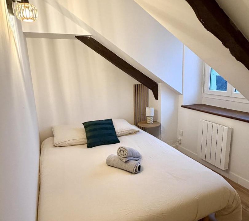 Photo of Bedroom in Tinteniac