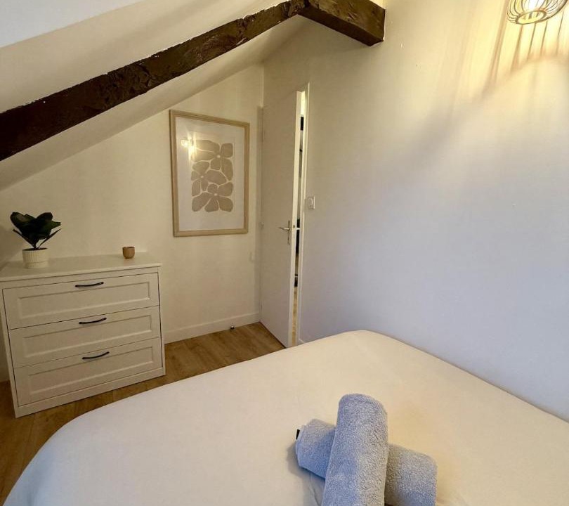 Photo of Bedroom in Tinteniac