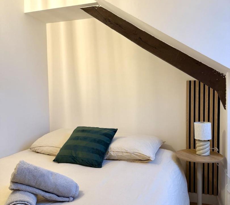 Photo of Bedroom in Tinteniac