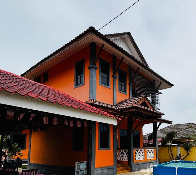 Photo of Others in Keladong