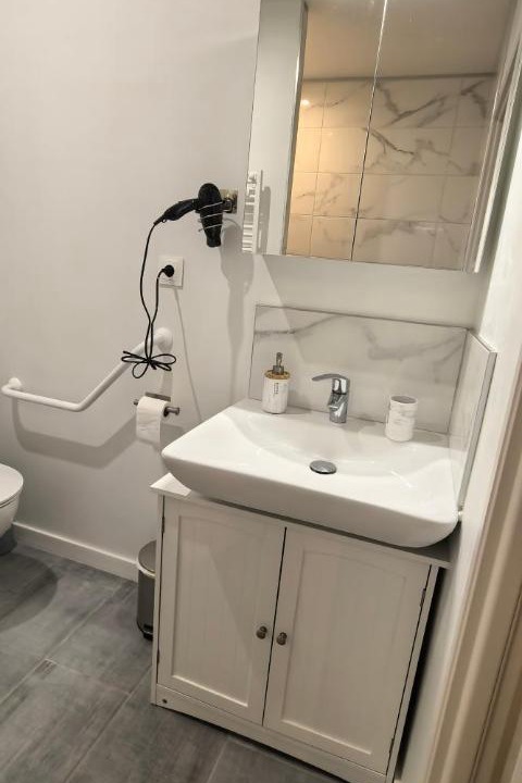 Photo of Bathroom in Villieu-Loyes-Mollon