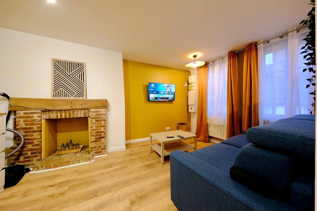 Photo of Livingroom in Elbeuf