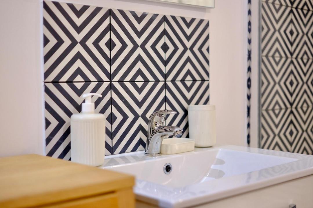 Photo of Bathroom in Elbeuf