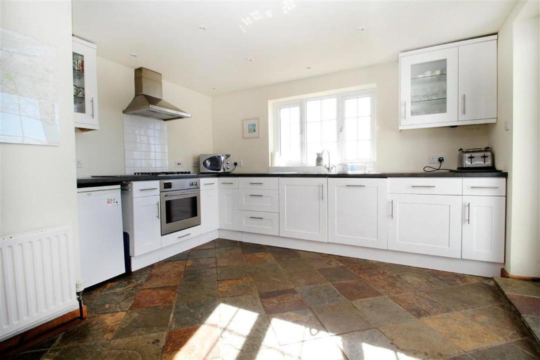 Photo of Others in Crynant