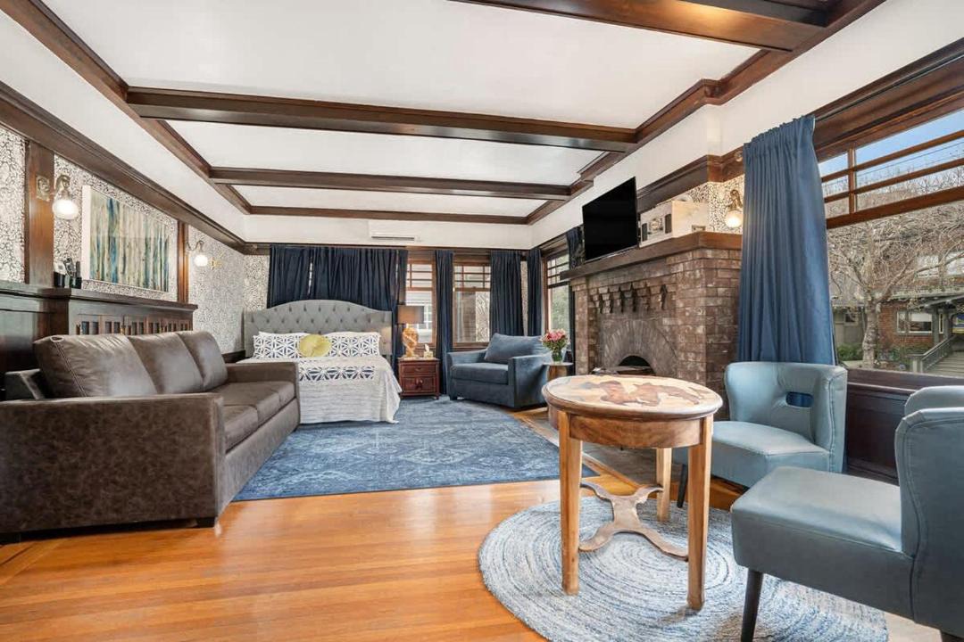 Photo of Others in Upper Telegraph