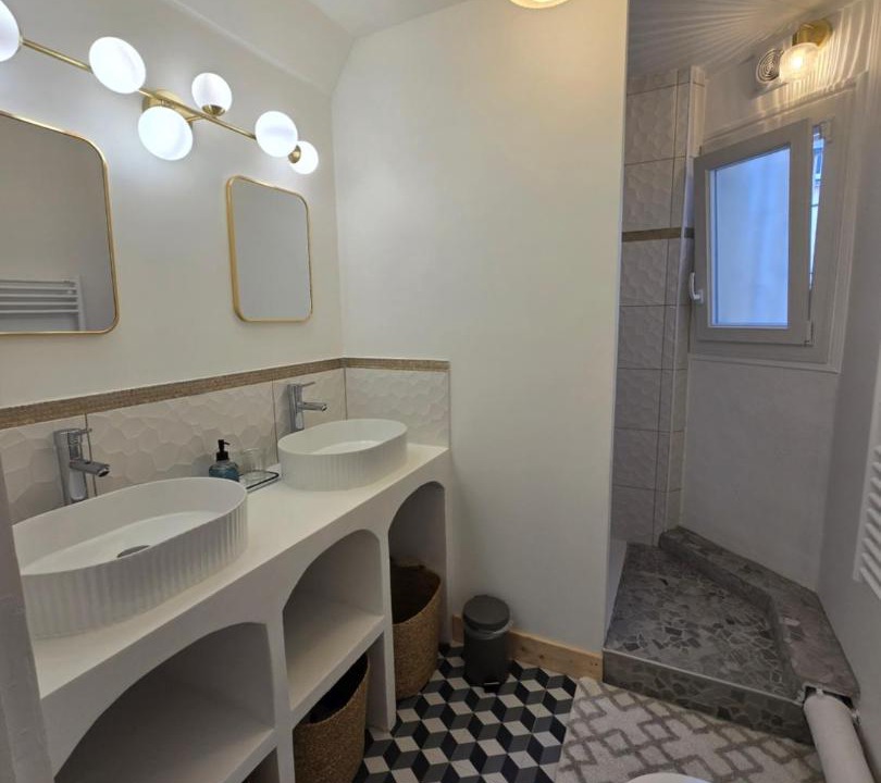 Photo of Others in Coulommiers