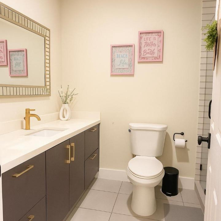 Photo of Bathroom in West Little River