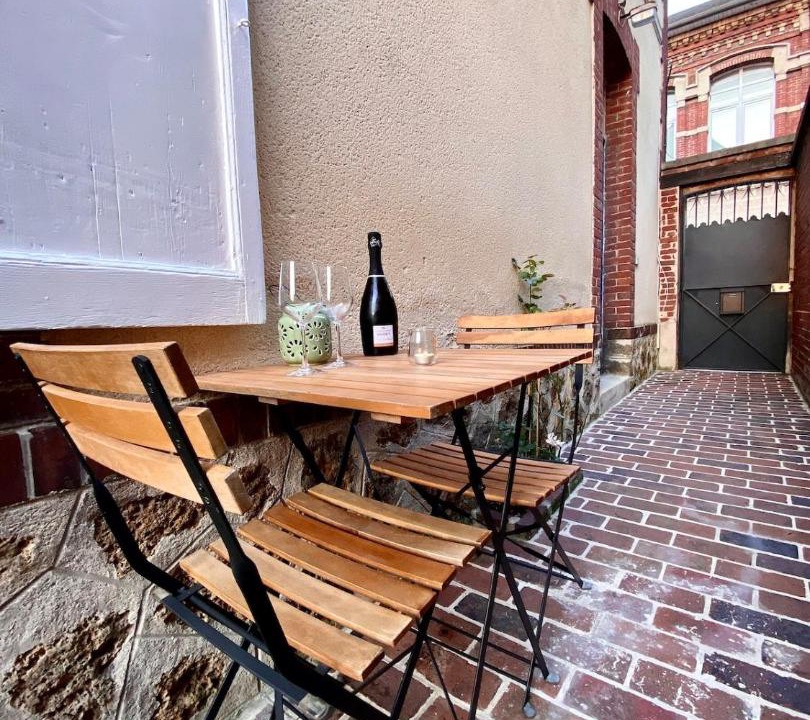 Photo of Patio Balcony in Epernay
