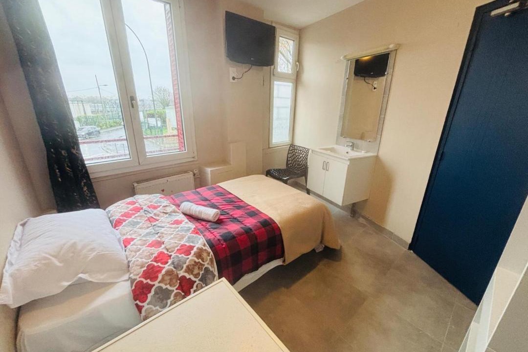 Photo of Others in Chatillon