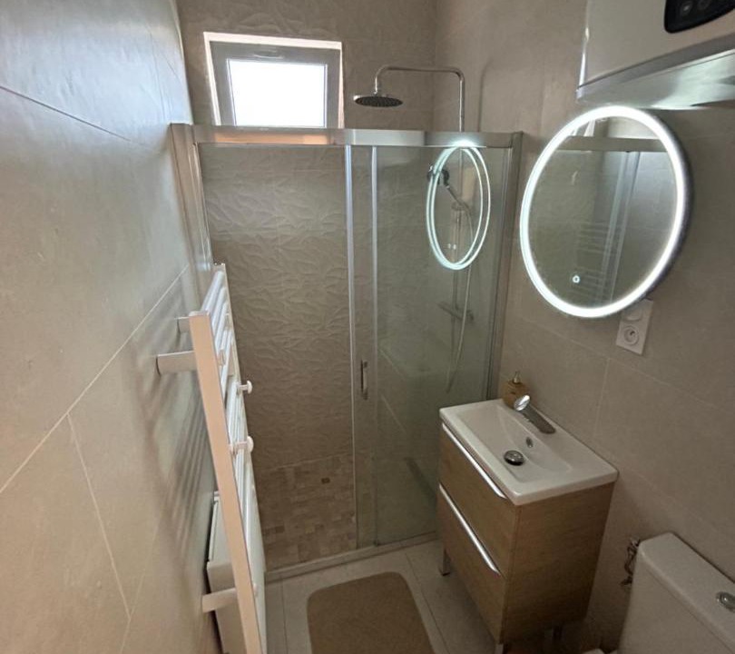 Photo of Bathroom in Montargis