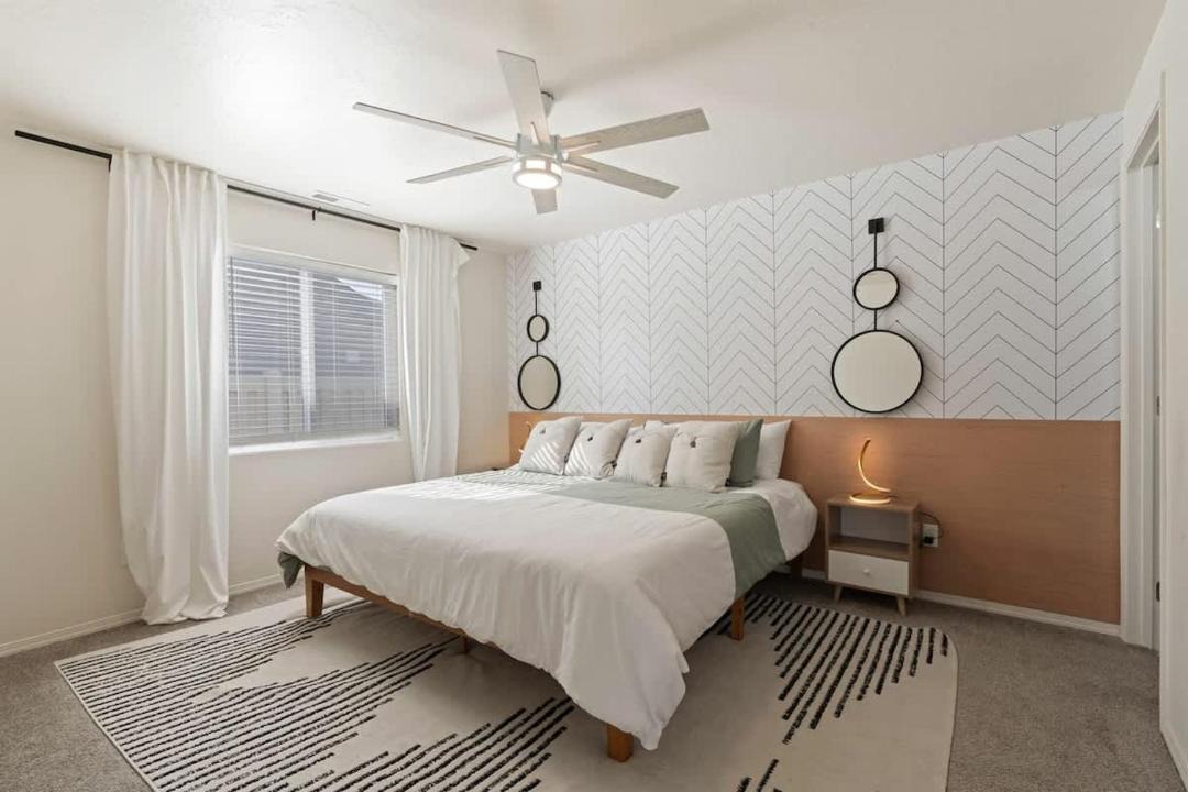 Photo of Others in Caldwell