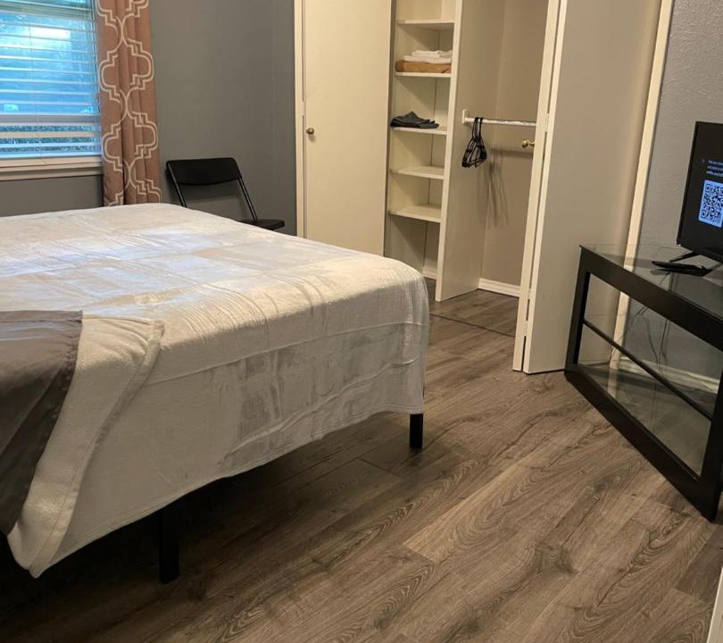 Photo of Bedroom in Grand Prairie