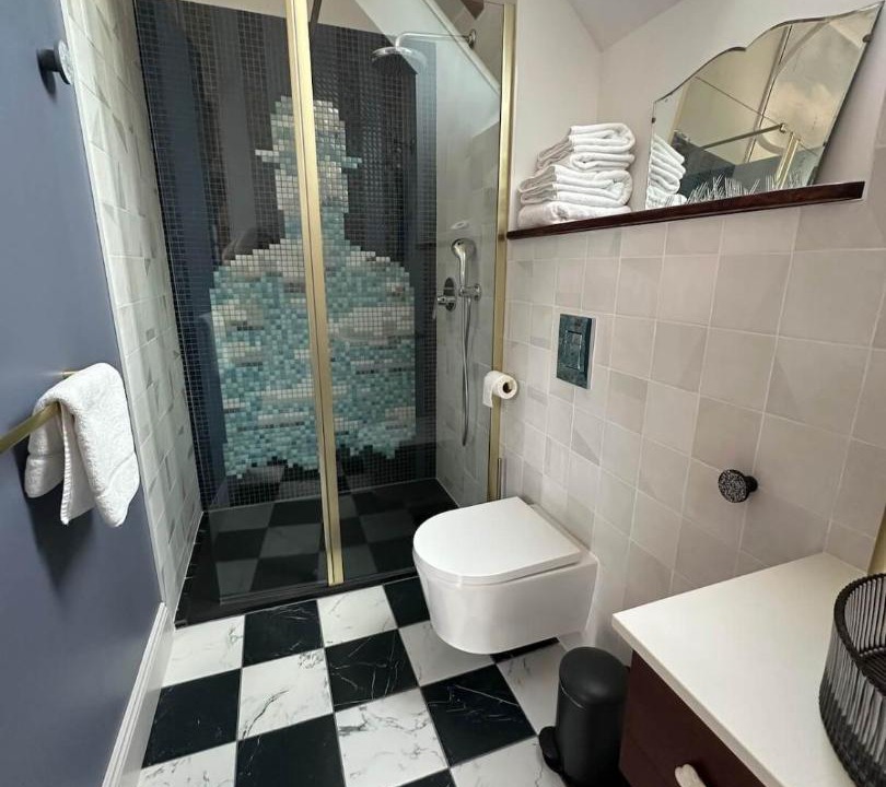 Photo of Bathroom in Ploeuc-l'Hermitage