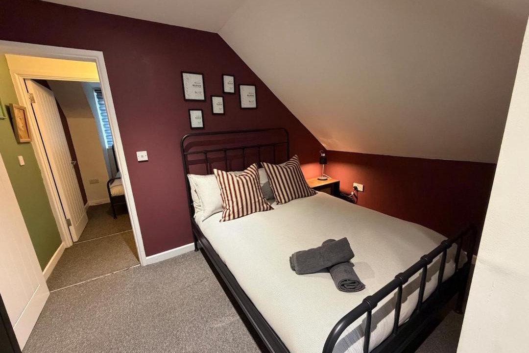 Photo of Bedroom in Netley