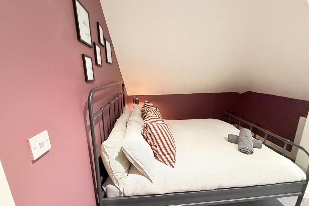 Photo of Bedroom in Netley