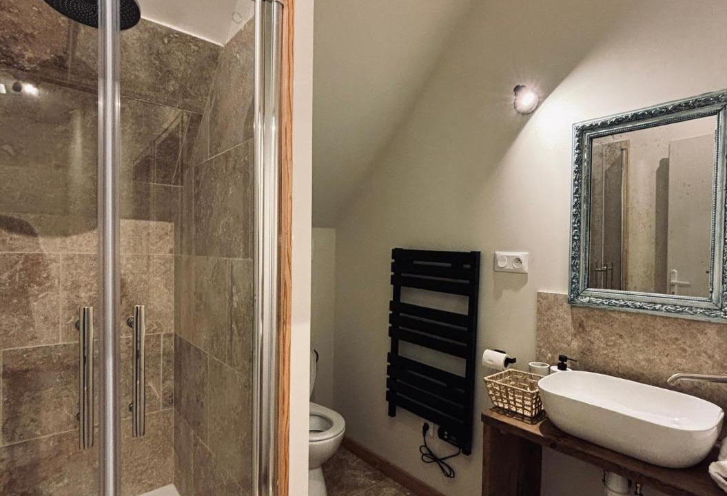 Photo of Others in Thury