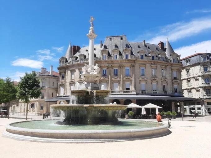 Photo of Others in Faubourg Saint-Jacques
