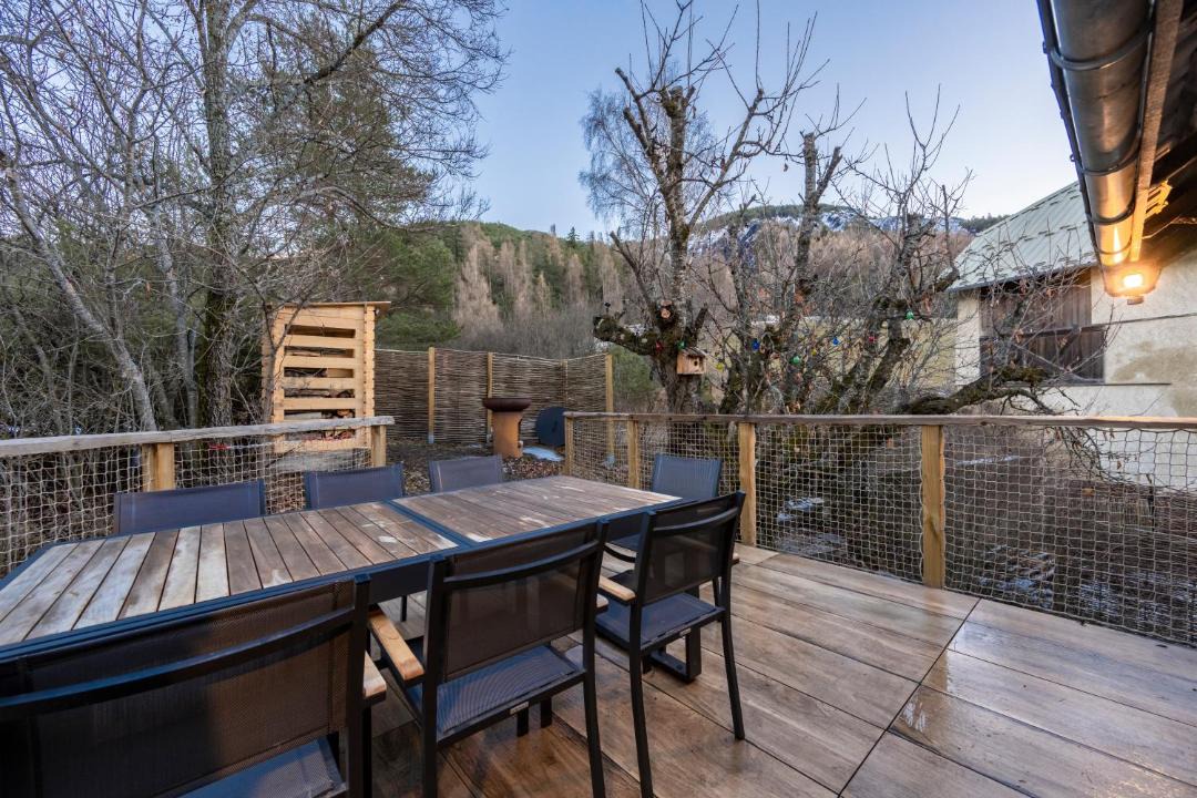 Photo of Others in Enchastrayes