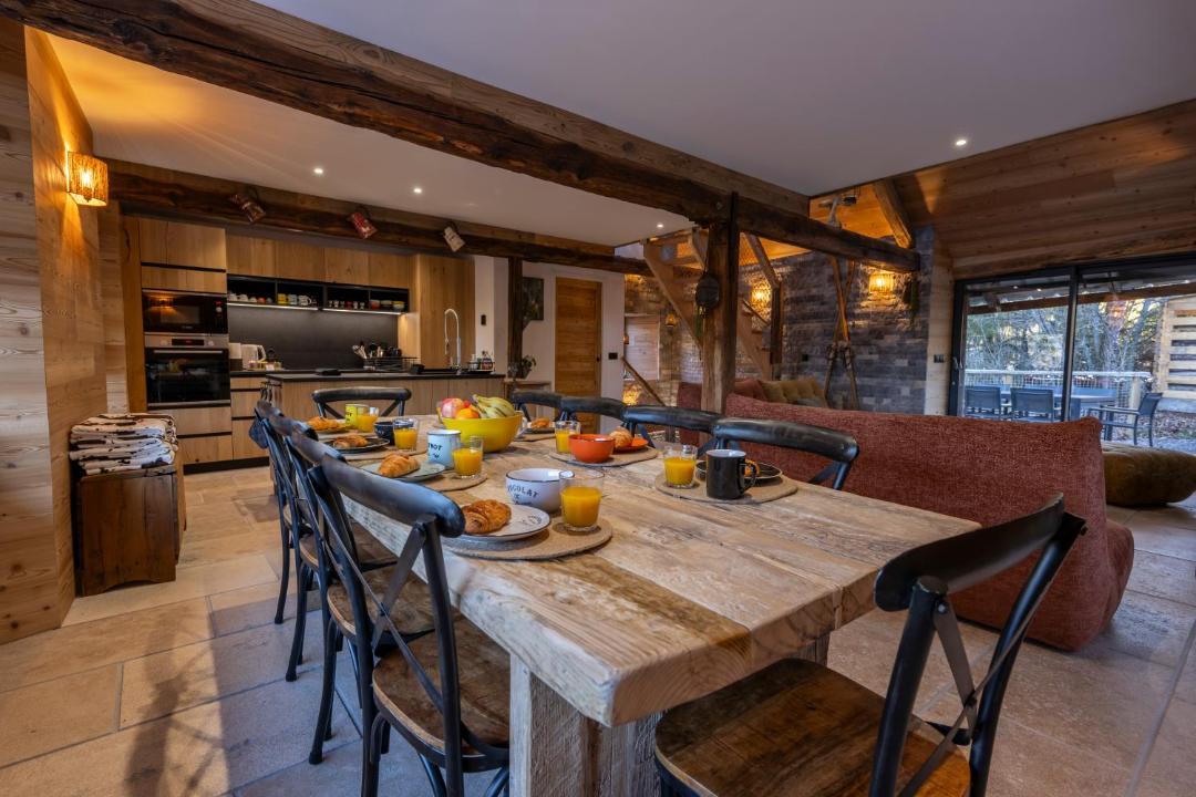 Photo of Others in Enchastrayes