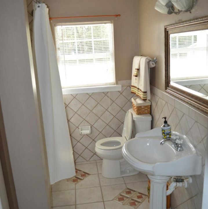 Photo of Bathroom in Green Cove Springs