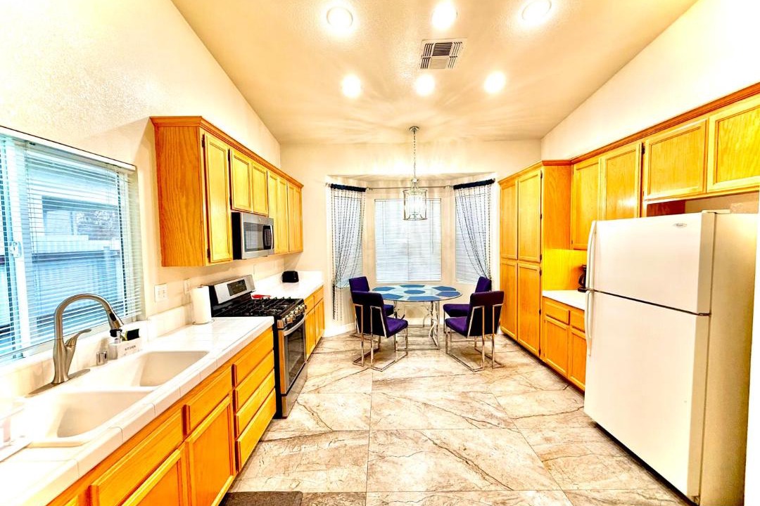 Photo of Others in Antelope