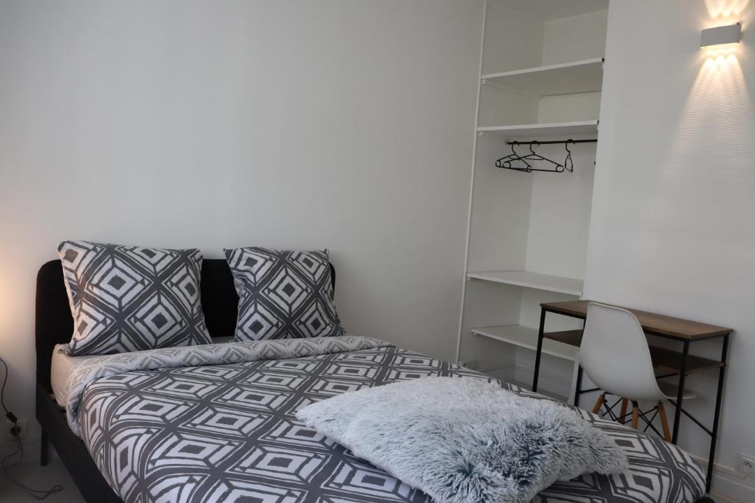 Photo of Bedroom in Saint-Jean-de-la-Ruelle