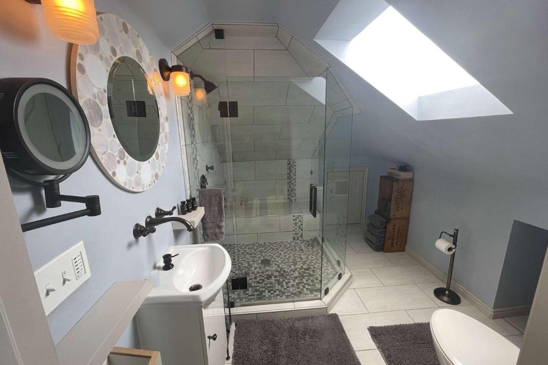 Photo of Bathroom in Lower Avenues