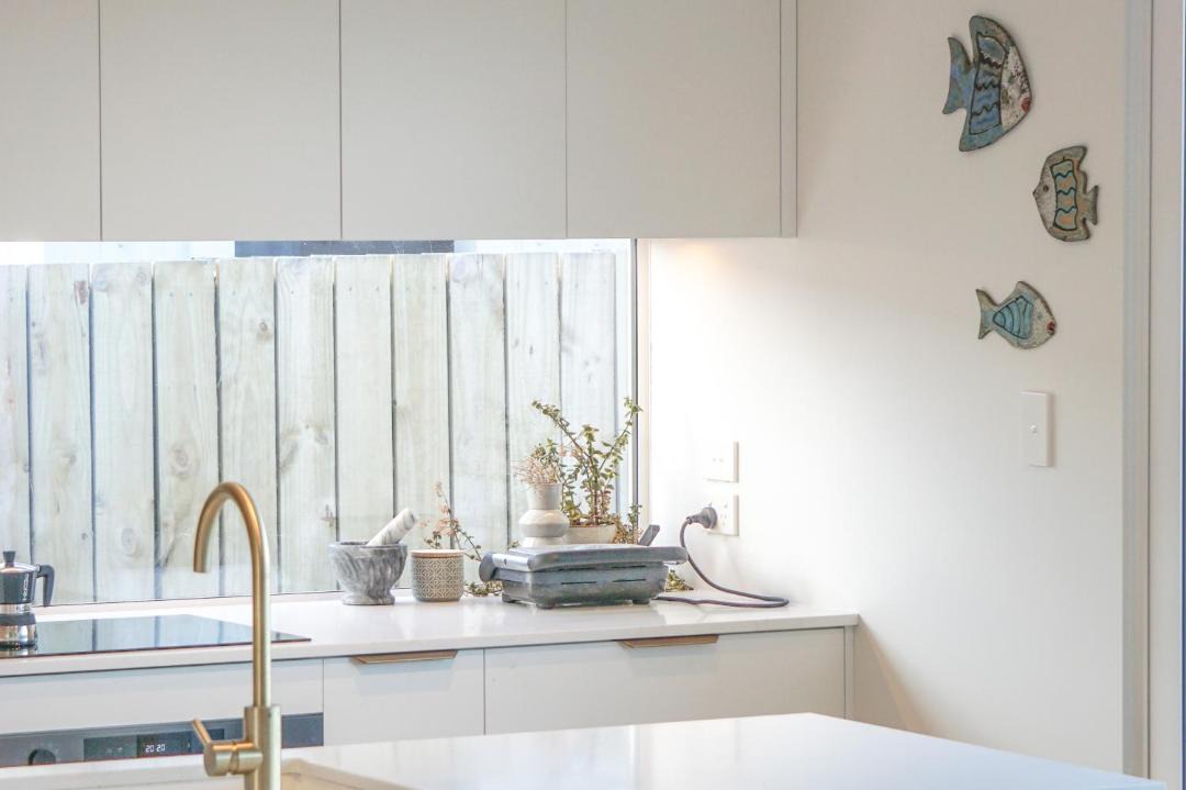 Photo of Others in Raglan