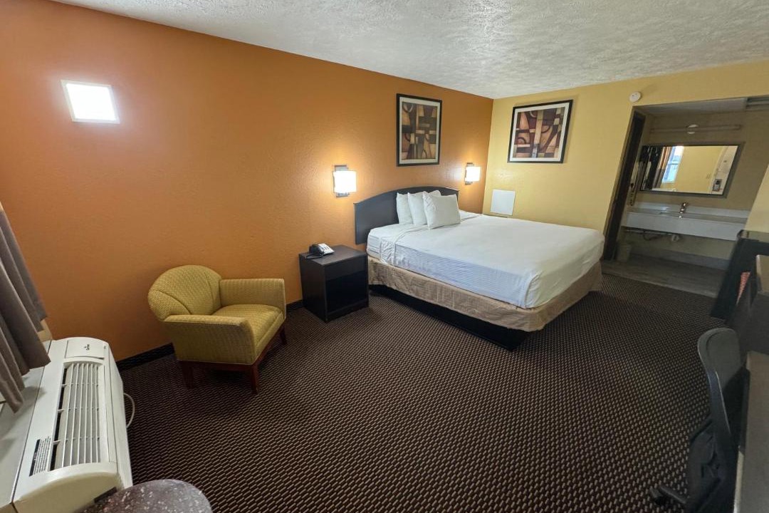Photo of Bedroom in Dodge City