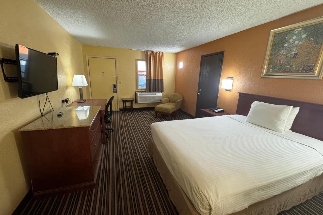 Photo of Bedroom in Dodge City