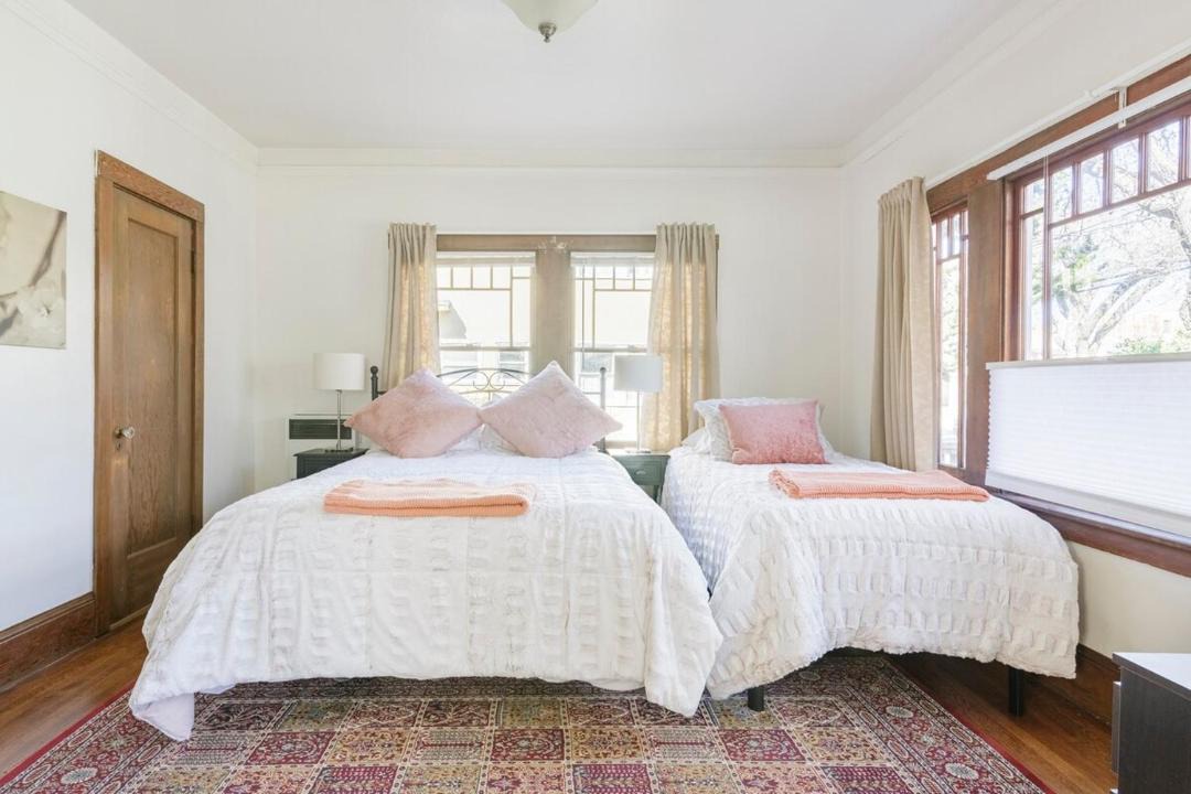 Photo of Bedroom in Poets Corner