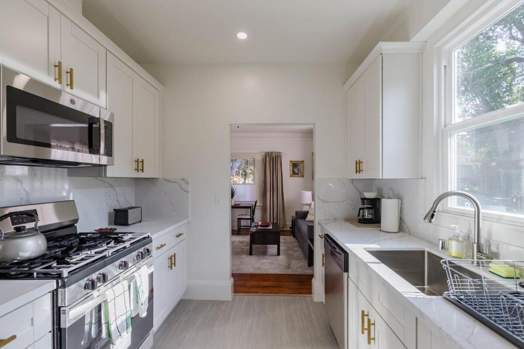 Photo of Kitchen in Poets Corner