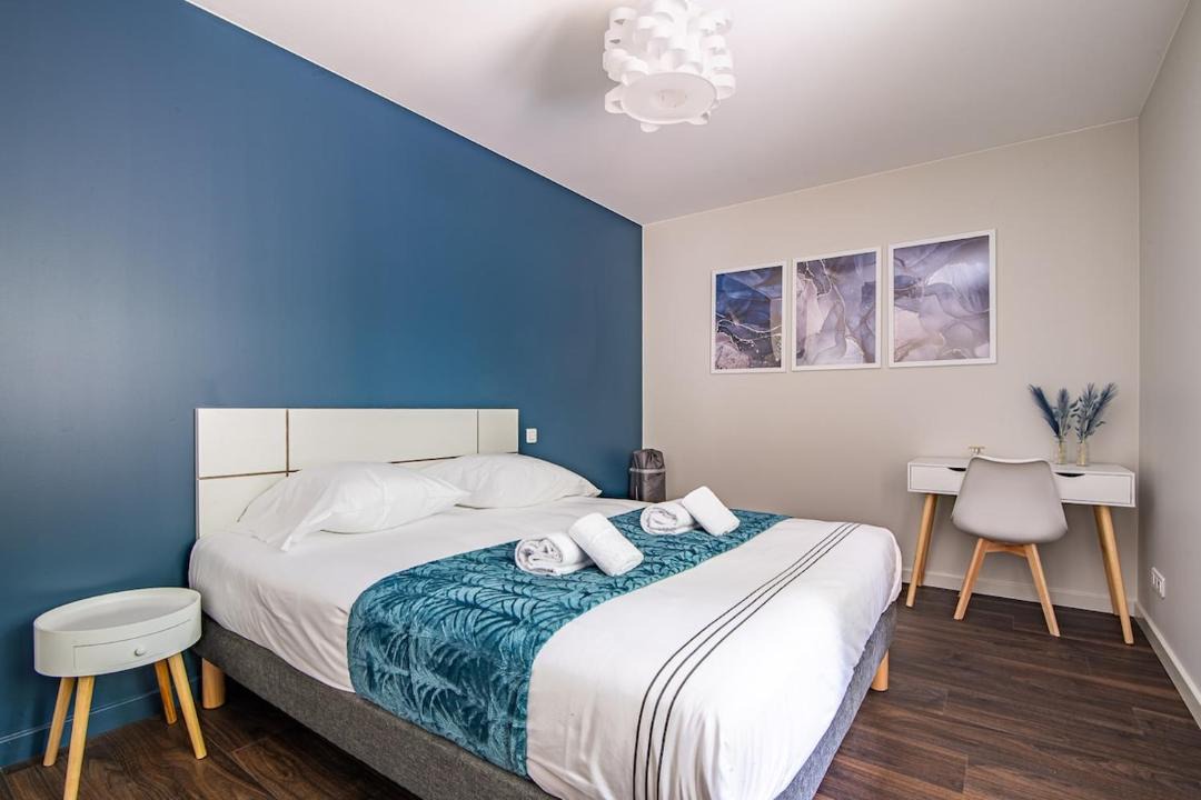 Photo of Bedroom in Saint-Laurent-sur-Sevre