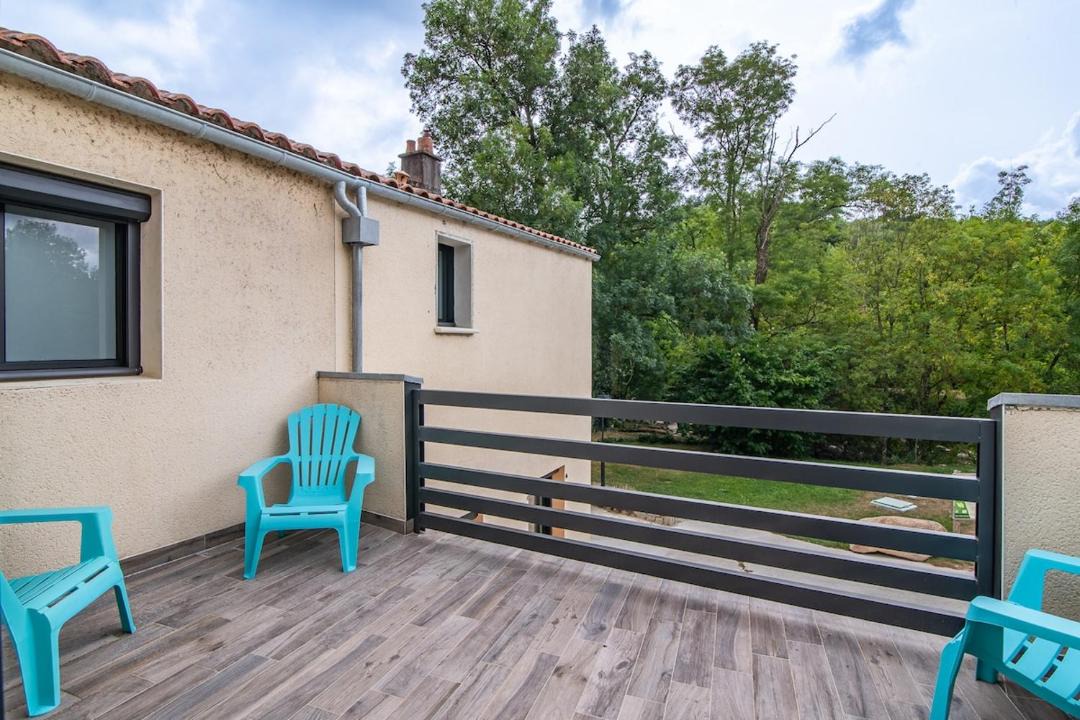 Photo of Patio Balcony in Saint-Laurent-sur-Sevre