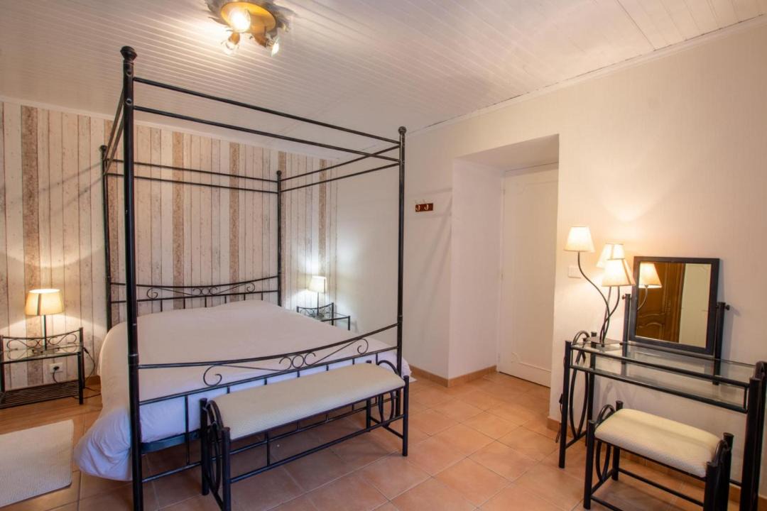 Photo of Others in Cendrieux