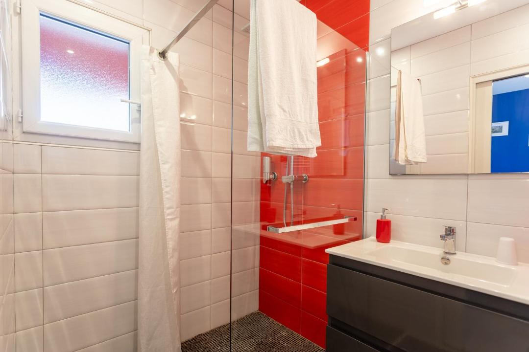 Photo of Bathroom in Aroue-Ithorots-Olhaiby