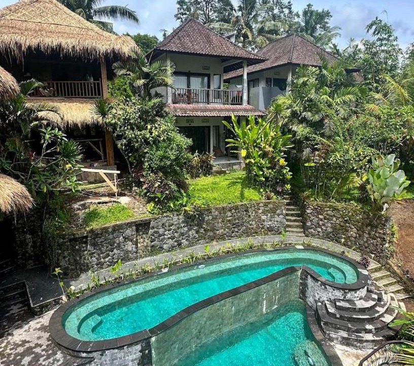 Photo of Others in Selat