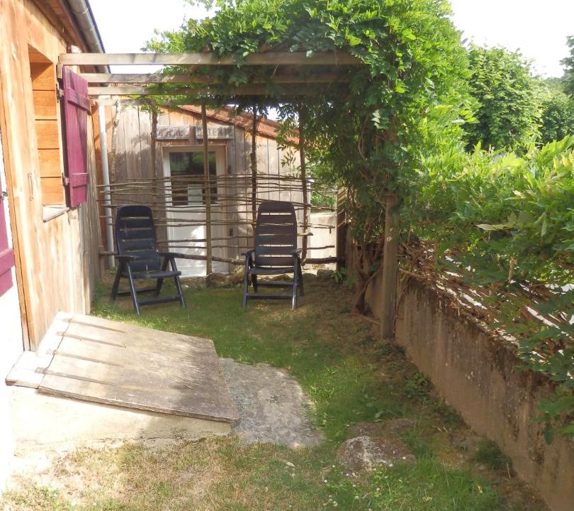 Photo of Others in Broye