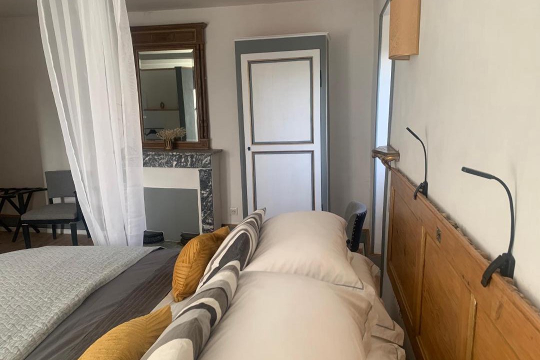Photo of Bedroom in Bievre Isere