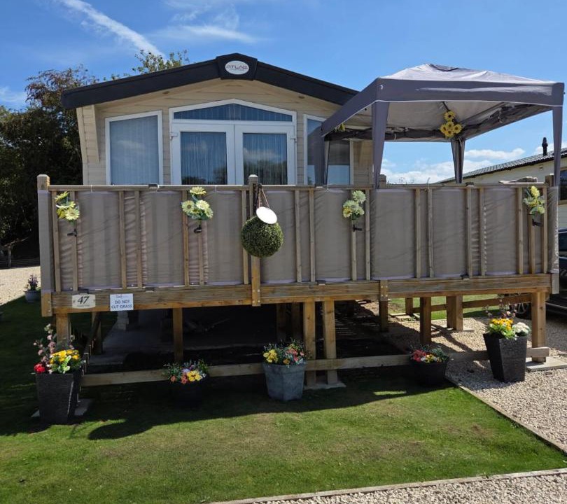 Photo of Others in Crowle