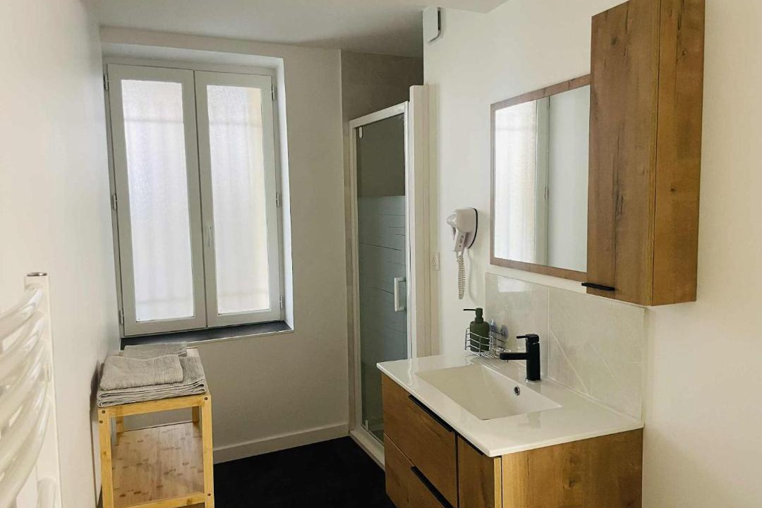 Photo of Others in La Cote-Saint-Andre