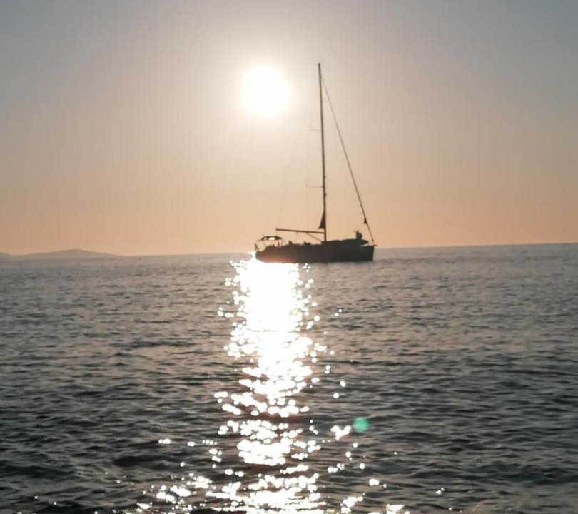 Photo of Others in Ustrine