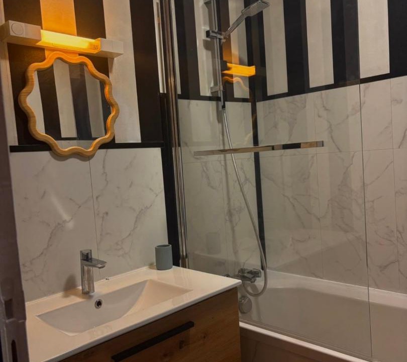 Photo of Bathroom in Vitre