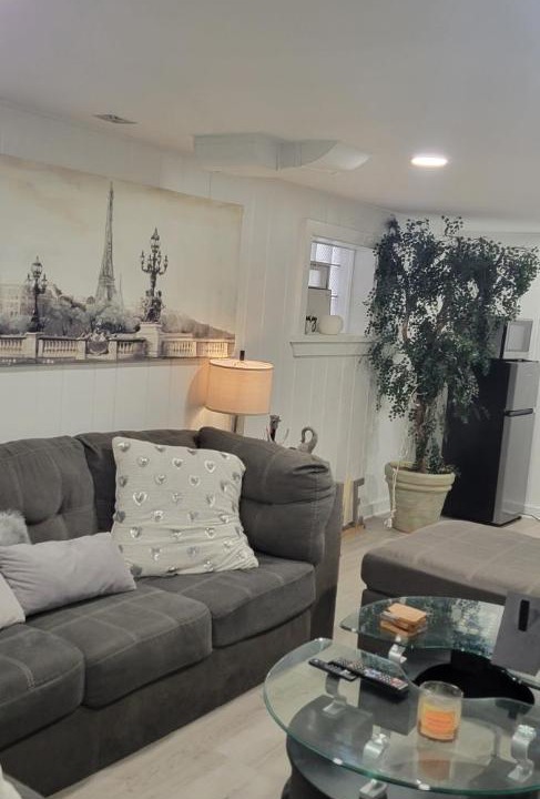 Photo of Livingroom in Galewood