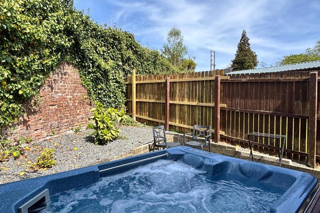 Photo of Others in Newton Stewart