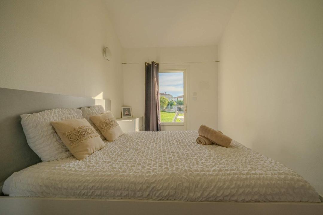 Photo of Others in Aytre