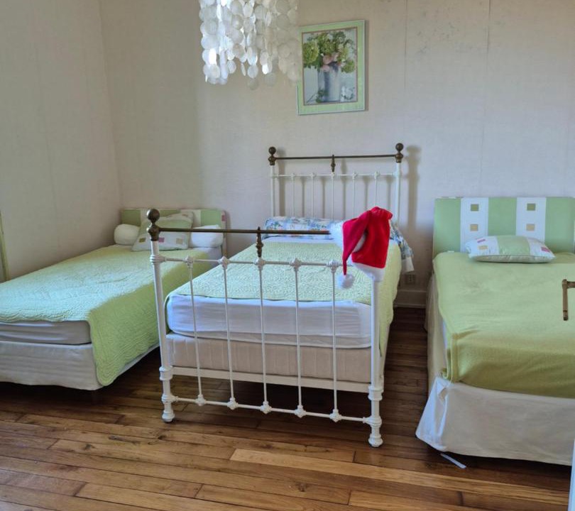 Photo of Others in Saint-Laurent-les-Tours